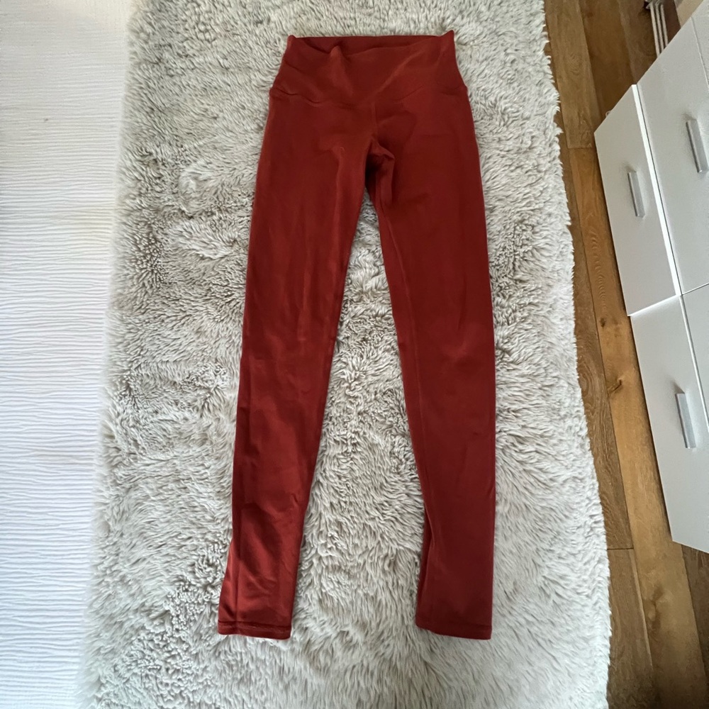 Red Alo Yoga Legging